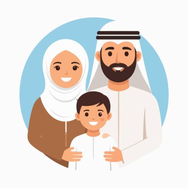 Arap aile portresi tesettürlü gülümseyen bir anneyi geleneksel kıyafetli bir babayı ve mavi bir çemberin önünde neşeli bir oğlanı gösteriyor.