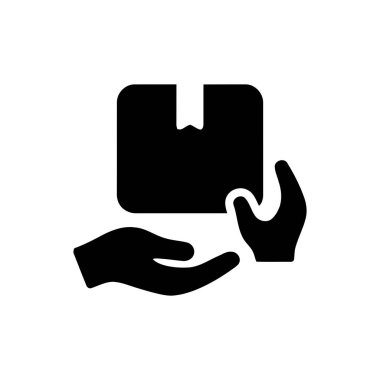 Karton bir paket kutusu taşıyan iki elli teslimat servis simgesi nakliyeye hazır