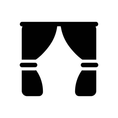 Perde zarif bir şekilde kenara çekildi ve bir gösteri veya etkinlik sahnesini gözler önüne serdi