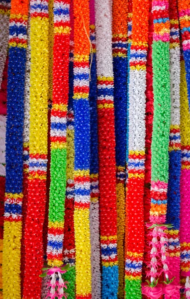 renkli Tay plastik çelenk