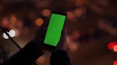 Arkaplanda yeşil ekran