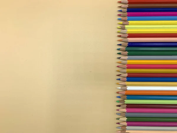 Kolor Ołówków Puste Miejsce Umieszczenia Tekstu — Zdjęcie stockowe