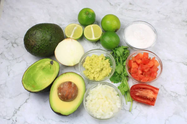 Ingredientes Necesarios Para Hacer Guacamole —  Fotos de Stock