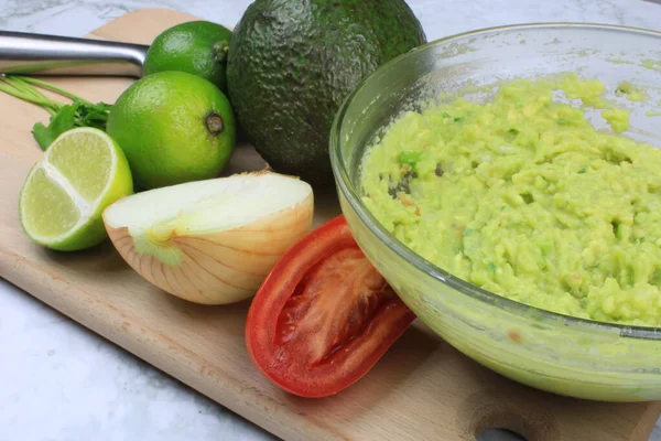 Bowl Full Guacamole Ingredients — Fotografia de Stock