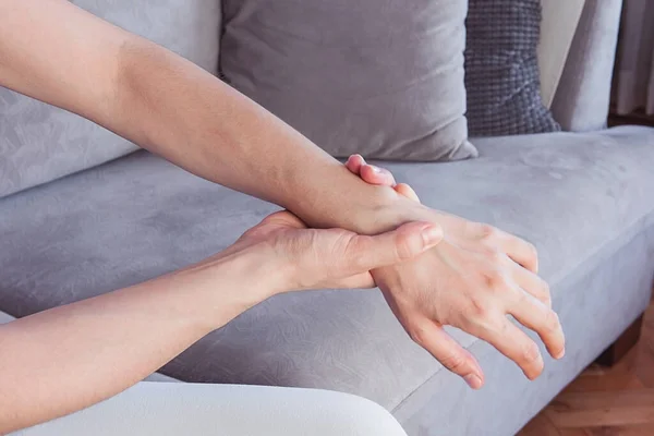 Woman Holding Her Wrist Pain Concept Woman Holding Hand Spot — Stock Photo, Image