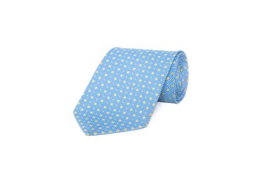 Renkli ipek kravat. Düzenlenebilir renkler. Beyaz arkaplanda renkli ipek kravat. 