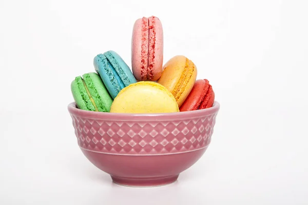 Süßes Und Farbenfrohes Macaron Auf Weißem Hintergrund Süße Snacks — Stockfoto