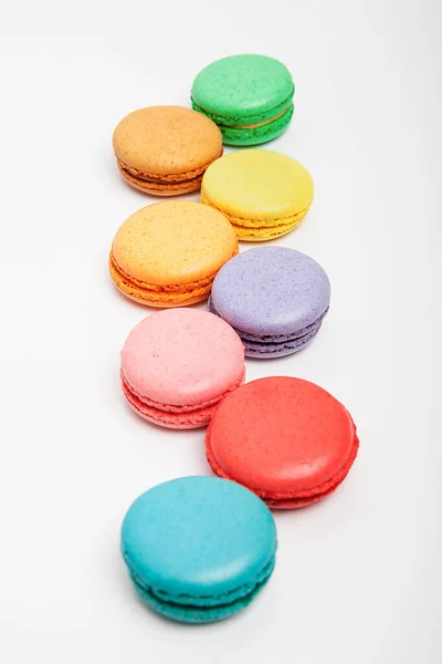 Macaron Doce Colorido Sobre Fundo Branco Petiscos Doces — Fotografia de Stock