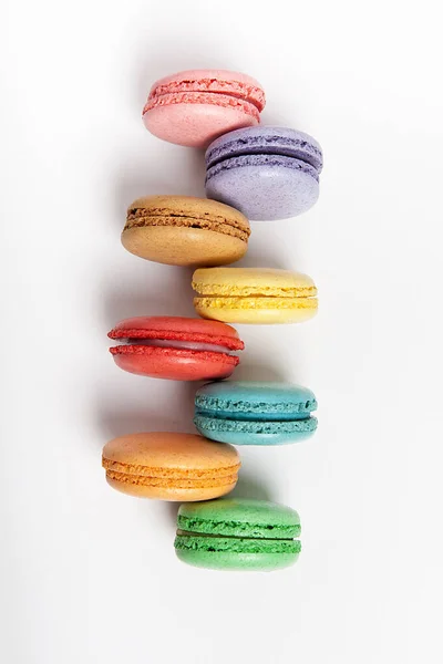 Macaron Doce Colorido Sobre Fundo Branco Petiscos Doces — Fotografia de Stock