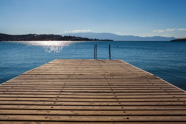 Plaj Deniz Yaz Eğlence Konsepti Sahildeki Iskele — Stok fotoğraf