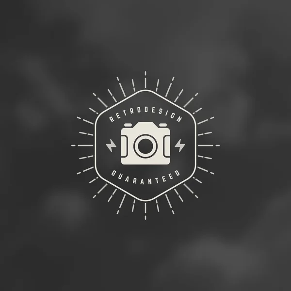 Photographer Logo Template. Vector Design Element Vintage Style for Logotype — Stok Vektör