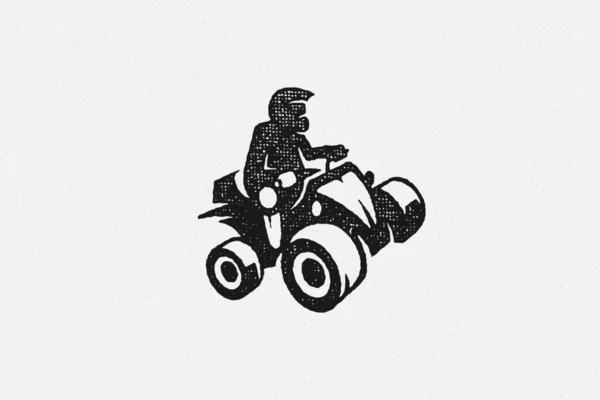 Silhouette noire personne en casque conduite voyage quadricycle dans la campagne dessin à la main effet timbre illustration vectorielle — Image vectorielle