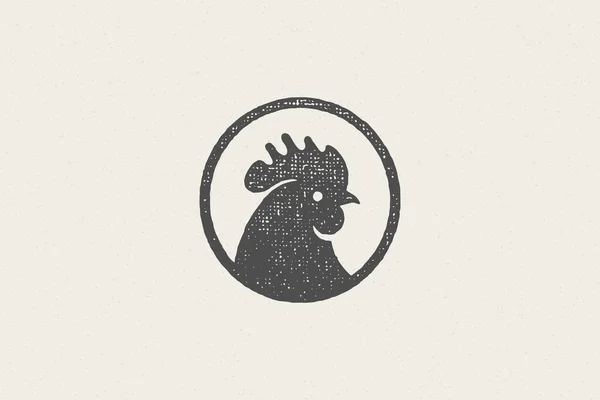 Silhouette de tête de coq noir pour l'industrie avicole illustration vectorielle d'effet de timbre dessiné à la main. — Image vectorielle