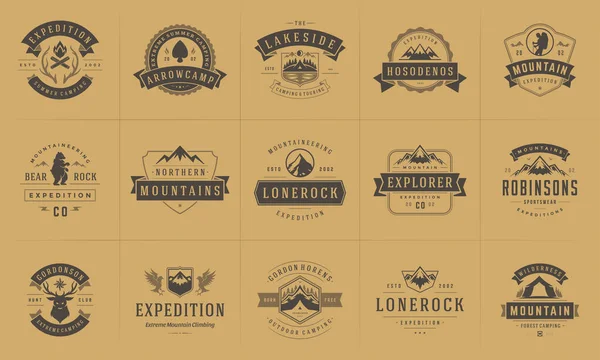 Logotipos de camping y plantillas de insignias vectoriales elementos de diseño y siluetas conjunto — Vector de stock