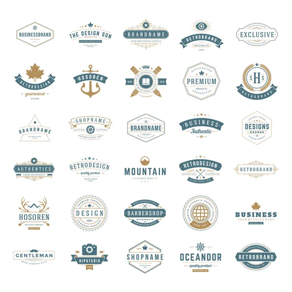 Ensemble d'insignes ou logotypes vintage rétro — Image vectorielle