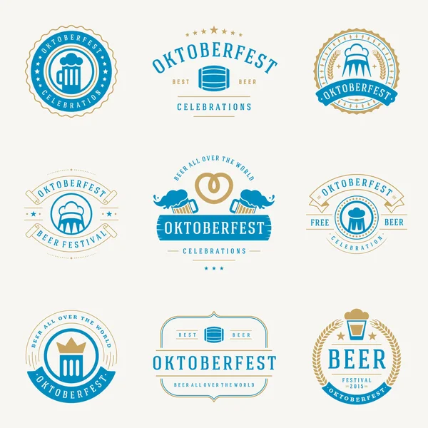 Set de etiquetas, insignias y logotipos de estilo retro — Vector de stock