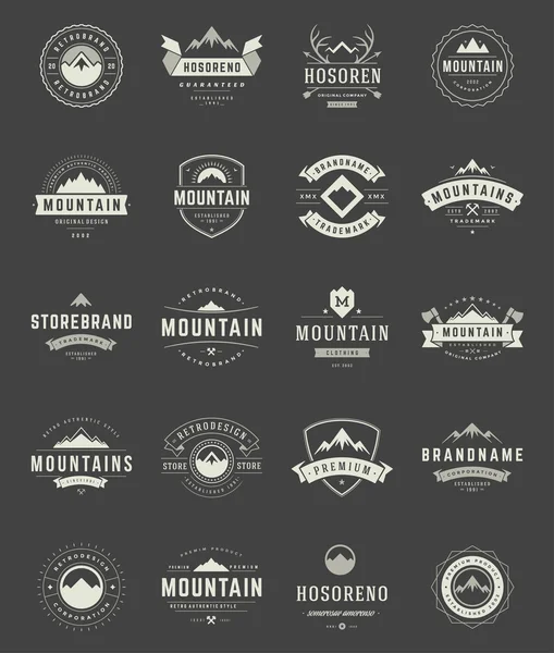 Set Mountains Logos, Badges and Labels — 스톡 벡터