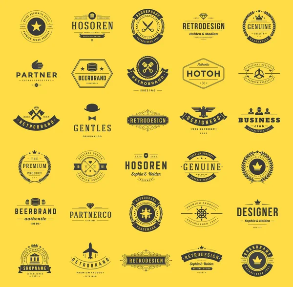 Набор ретро-винтажных логотипов или знаков отличия — стоковый вектор