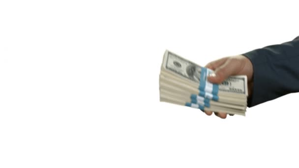 Businessmans handen passerar dollar. — Stockvideo