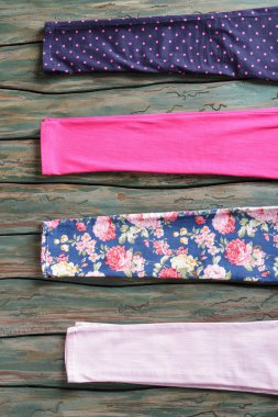 Parça kumaş baskılar.