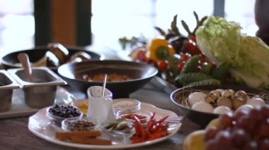 Biber ve Çin lahanası.