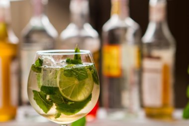 Kireç dilim ile iç.