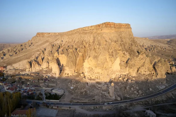 Prachtig Cappadocialandschap met unieke rotsformaties. — Stockfoto