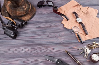 Eski erkek aksesuarları ve kopyalama alanı.