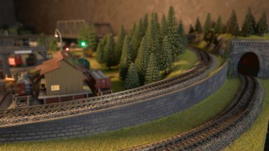 Demiryolu modelinin kopyası.