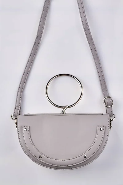 White handbag with ring. — Stock Photo, Image