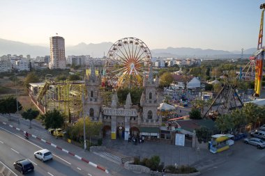 Antalya 'daki Aktur Luna parkının panoramik görüntüsü.
