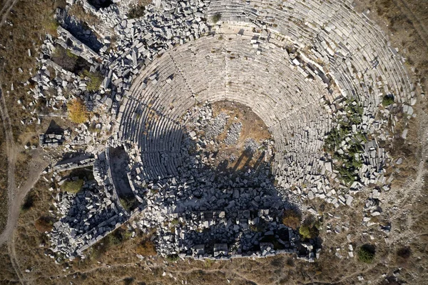 Vista superior del antiguo teatro de Hierápolis en Pamukkale. — Foto de Stock