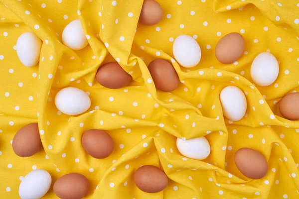 Platt äggläggning av hönsägg för påsk. — Stockfoto