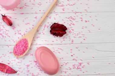 En iyi spa seti. Üst görünüm dikey çekim.