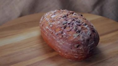 kabak çekirdeği ile ekmek