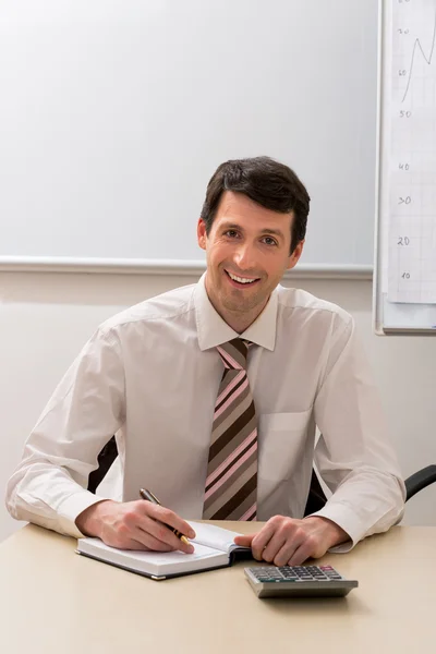 Director financiero en el trabajo . — Foto de Stock