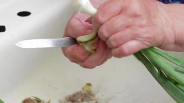 Eski eller çalışıyor.