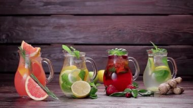 taze limonata farklı türleri.