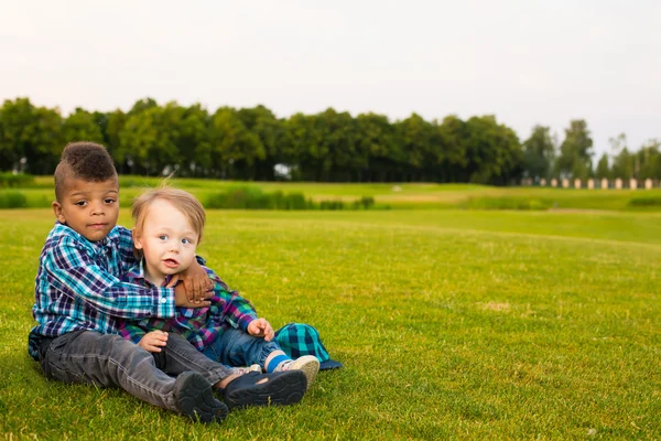 Two cute children. — Stock Photo, Image