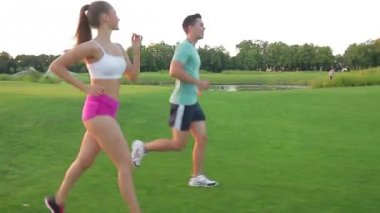 Doğa üzerinde koşu.