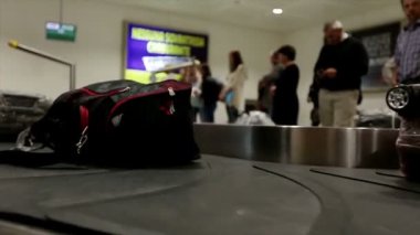 Havalimanına geliş.