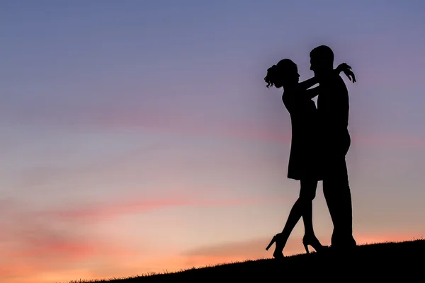 Lovers på promenad. — Stockfoto