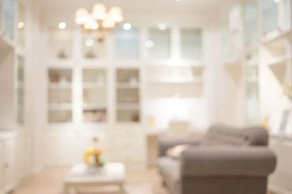 Geçmişin Bulanık Oturma Odası