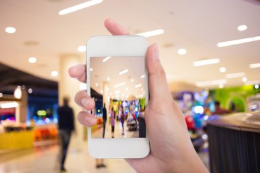 bir akıllı telefon ile fotoğraf çekimi.