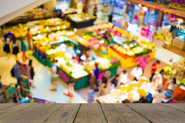 Alışveriş merkezinin bulanık görüntüsü ve bokeh arkaplan