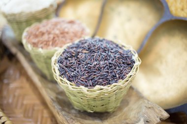 Tay 's pirinç koleksiyonu