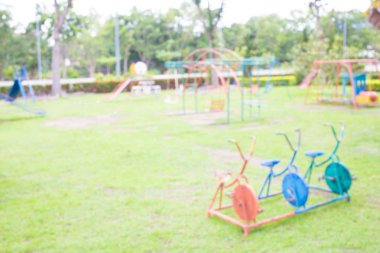 Defocused ve Çocuk Bahçesi genel Park'ta görüntüsünü bulanıklık