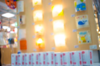 Alışveriş merkezinin bulanık görüntüsü ve bokeh arkaplan