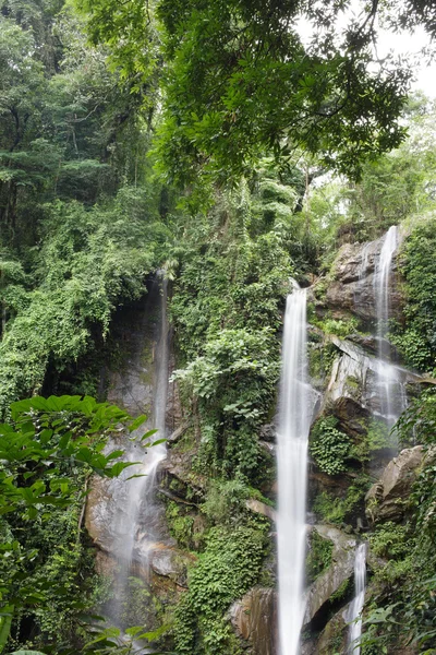 Tayland güzel şelale.