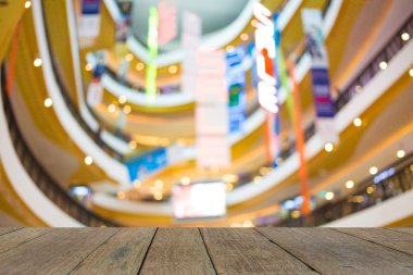 Alışveriş merkezinin bulanık görüntüsü ve bokeh arkaplan